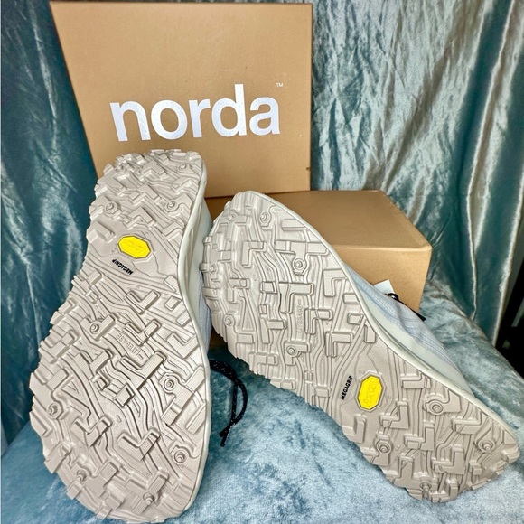 NORDA 002 Cinder _ Trail Running Shoes _Men’s 9, Women’s 10.5. w/ Dyneema Vibram - Picture 10 of 15